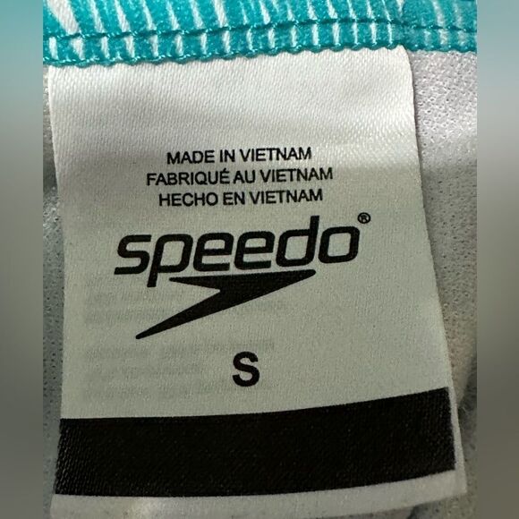 Speedo - Mermaid pattern girls swimsuit - size small - Picture 2 of 5